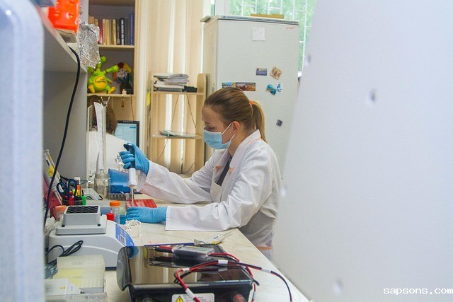 特种聚氨酯软泡18IUCK新利官网，有效平衡凝胶和发泡反应，确保泡沫孔径均匀细腻